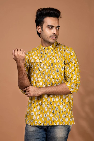 bagru-leaves-motive-hand-block-printed-cotton-short-kurta-for-men-mn-sk-0021