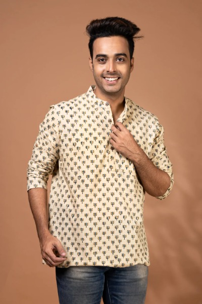 ajrakh-hand-block-printed-cotton-short-kurta-for-men-mn-sk-0020