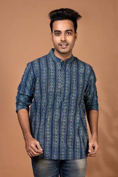 ajrakh-hand-block-printed-cotton-short-kurta-for-men-mn-sk-0014