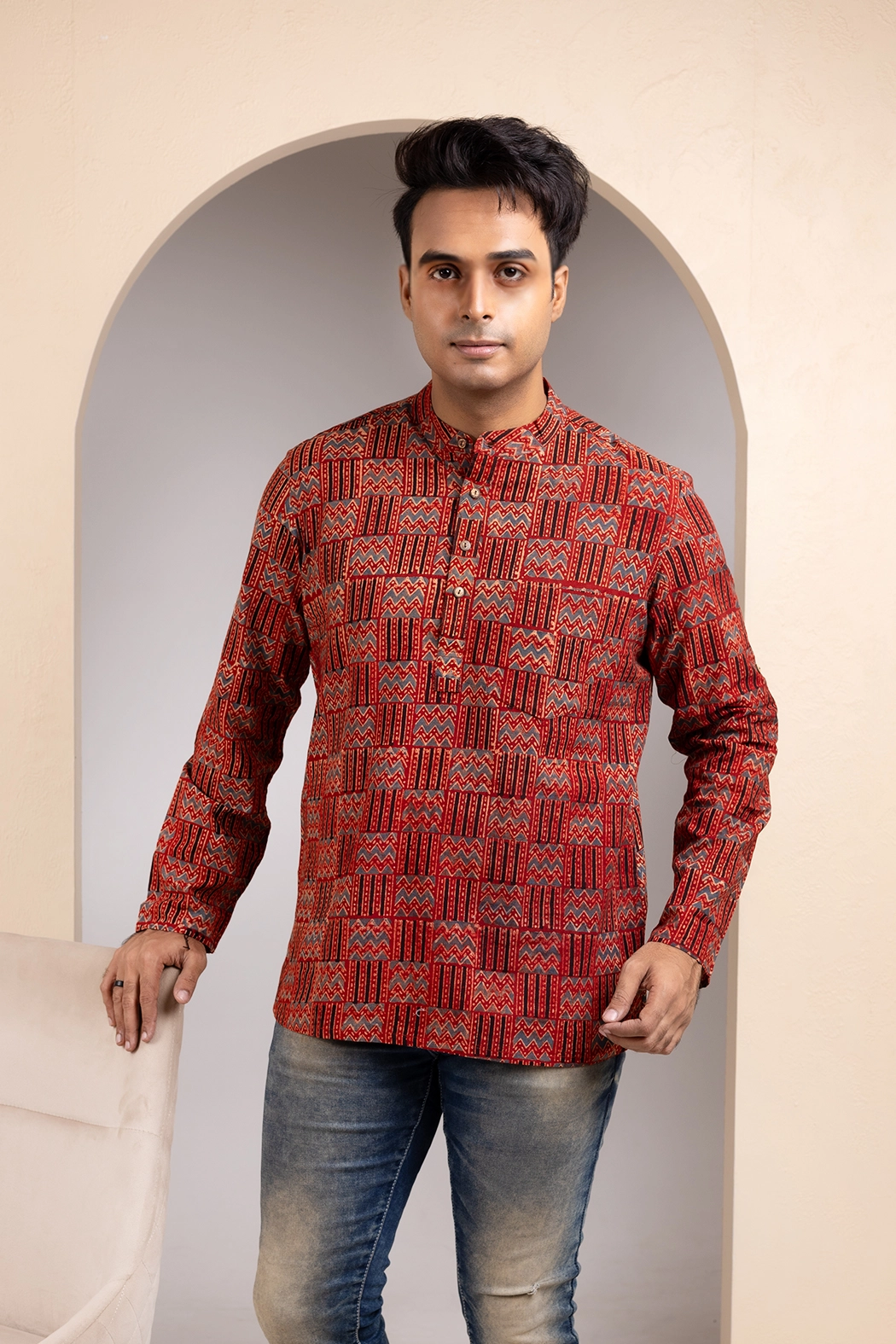ajrakh-hand-block-printed-cotton-short-kurta-for-men-mn-sk-0024