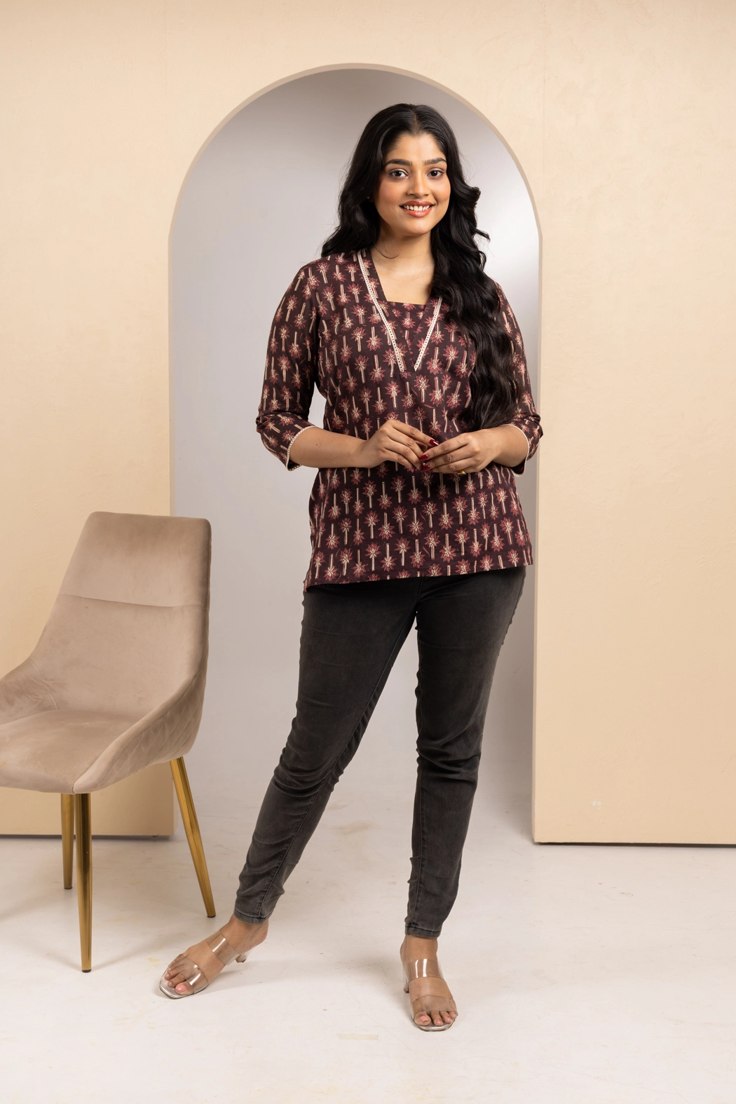 kimono-neck-bagru-ajrakh-short-top-tp-bg-aj-0009