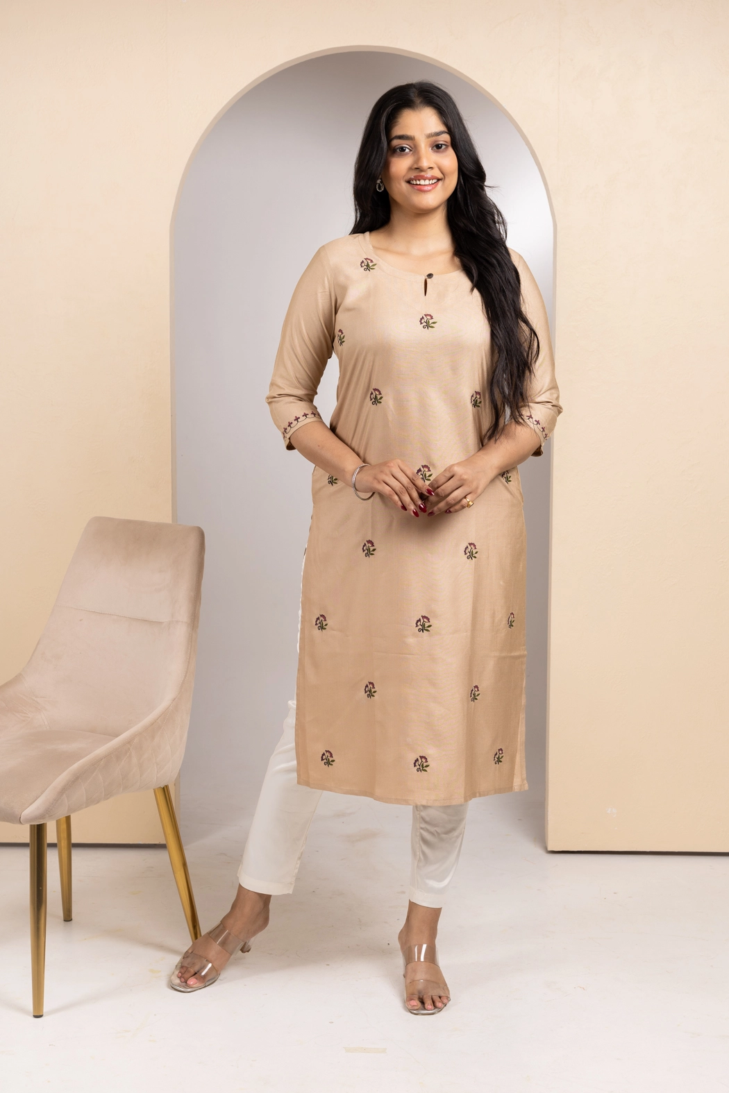 beige-hand-embroidery-viscose-tussar-silk-kurta-kr-vs-0015
